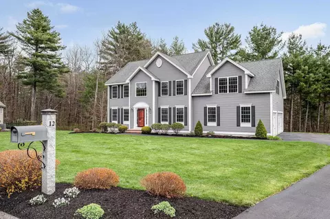 12 Harmony Ln, Pelham, NH 03076