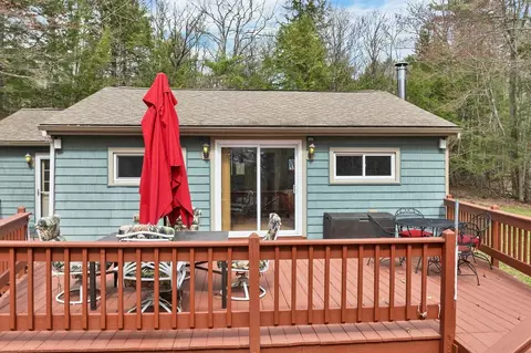 31 Rays Way, Moultonborough, NH 03254