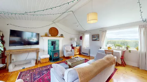 Living - 560 Route 30, Cornwall, VT 05753 photo 5 of 6