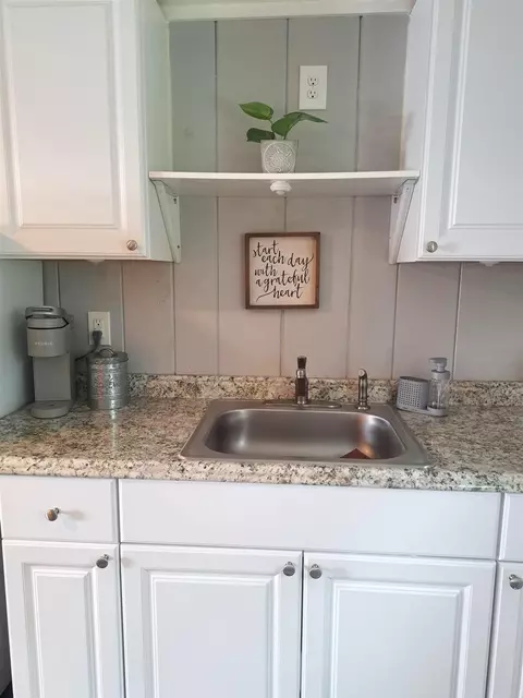 Kitchen - 522 Ocean Blvd #10, Hampton, NH 03842 photo 1 of 3