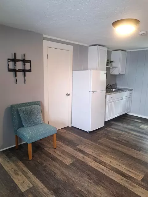 Kitchen - 522 Ocean Blvd #10, Hampton, NH 03842 photo 3 of 3
