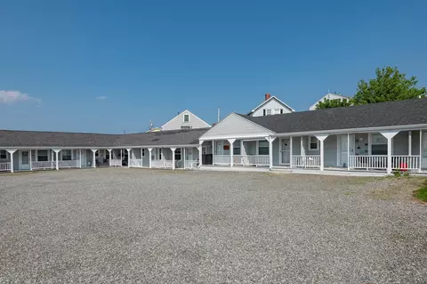 Exterior - 522 Ocean Blvd #10, Hampton, NH 03842 photo 10 of 11
