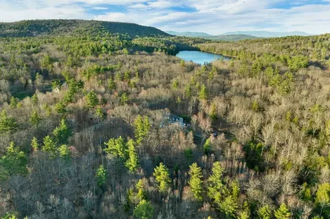 8 Hermit Woods Road, Meredith, NH 03253
