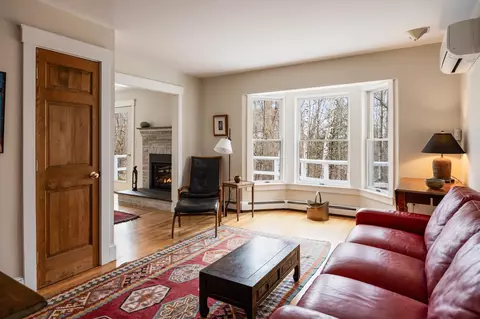 Living - 15 Plateau Rd, Williston, VT 05495 photo 4 of 4