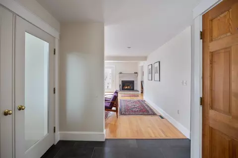 Entry Way - 15 Plateau Rd, Williston, VT 05495 photo 5 of 9