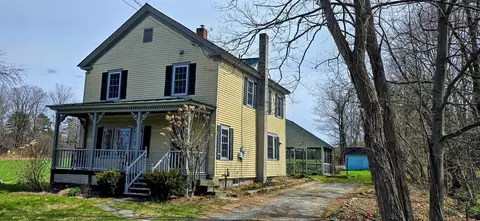 194 Dartmouth College Hwy, Haverhill, NH 03765