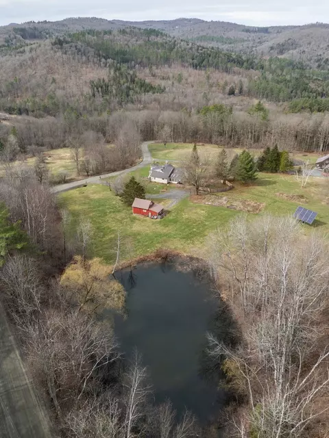 View/Area - 441 Rhoades Hill Rd, Barnard, VT 05031 photo 3 of 3