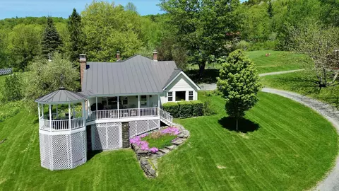 Exterior - 441 Rhoades Hill Rd, Barnard, VT 05031 photo 1 of 8