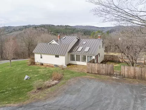 Exterior - 441 Rhoades Hill Rd, Barnard, VT 05031 photo 5 of 8