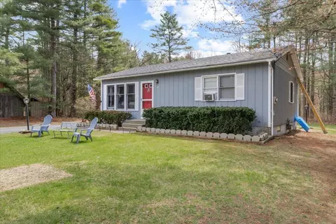 97 Beaver Brook Rd, Milton, VT 05468