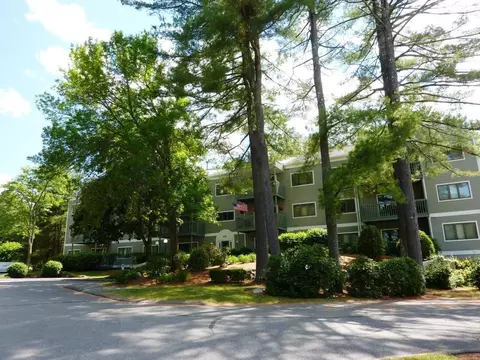 45 Dogwood Dr #304, Nashua, NH 03062