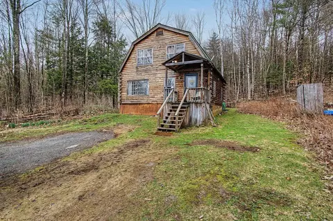 150 The Hill Rd, Fletcher, VT 05444