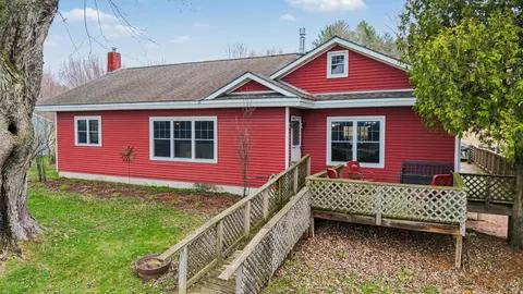 1995 Malletts Bay Ave, Colchester, VT 05446