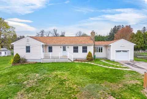 13 Darryl Ln, Salem, NH 03079