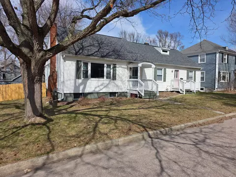 68-70 Morse Pl, Burlington, VT 05405