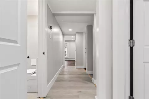Entry Way - 25 Bluff St, Proctor, VT 05765 photo 3 of 3