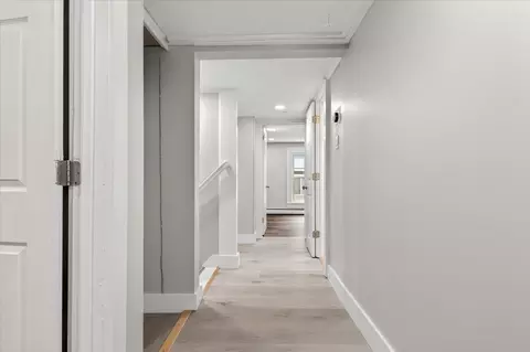 Entry Way - 25 Bluff St, Proctor, VT 05765 photo 3 of 4
