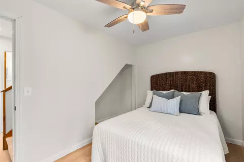 Bedroom - 53 W Atlantic Ave, Rye, NH 03870 photo 2 of 8