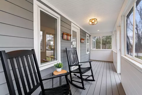 Exterior - 53 W Atlantic Ave, Rye, NH 03870 photo 2 of 4