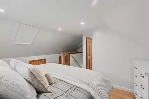 Bedroom - 53 W Atlantic Ave, Rye, NH 03870 photo 5 of 8