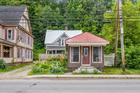 376 Portland St, Saint Johnsbury, VT 05819