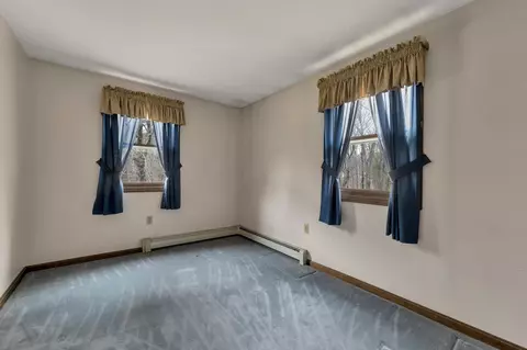Bedroom - 12 Blueberry Rd, Windham, NH 03087 photo 6 of 8