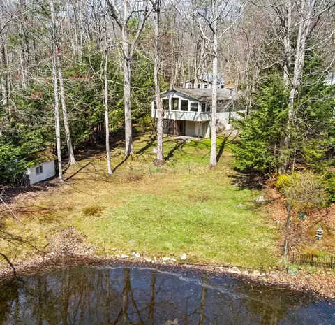 30 Centennial Dr, Webster, NH 03303