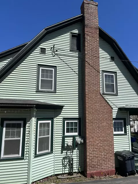 22 Coolidge Rd, Springfield, VT 05156