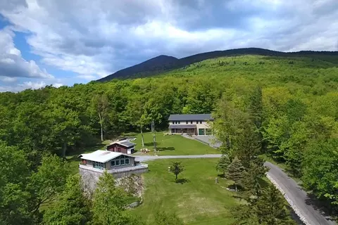 1655 Lincoln Gap Rd, Lincoln, VT 05443