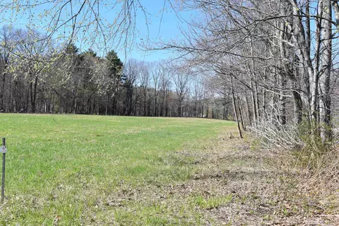 100 Mack Hill Rd, Amherst, NH 03031