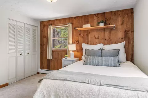 Bedroom - 7 Millstream Dr, Exeter, NH 03833 photo 5 of 6