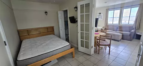 12 G St, Hampton, NH 03842 photo 8