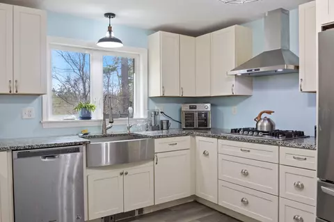 Kitchen - 2 Marblehead Rd, Windham, NH 03087 photo 1 of 3