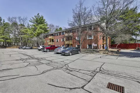 12 E Side Dr #14, Concord, NH 03301