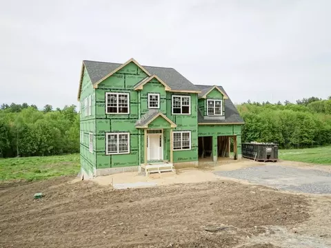 78 Island Pond Rd, Derry, NH 03038