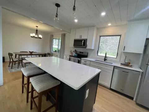 17 Fairwood Hts, Morristown, VT 05661