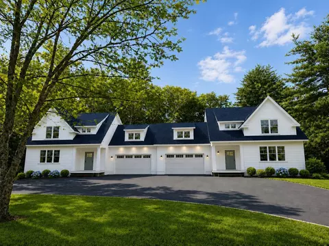 39 Mill Rd, North Hampton, NH 03862 photo 1