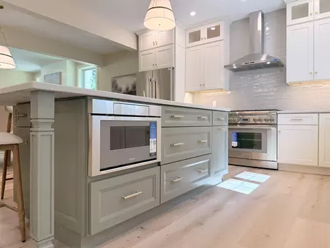 Kitchen - 39 Mill Rd, North Hampton, NH 03862 photo 2 of 3