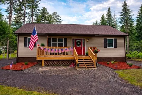 17 Merit Dr, Errol, NH 03579