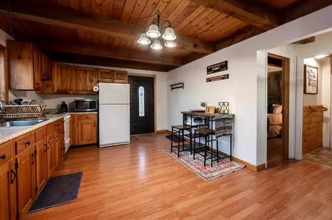 Kitchen - 135 Pine River Path, Effingham, NH 03882 photo 1 of 2