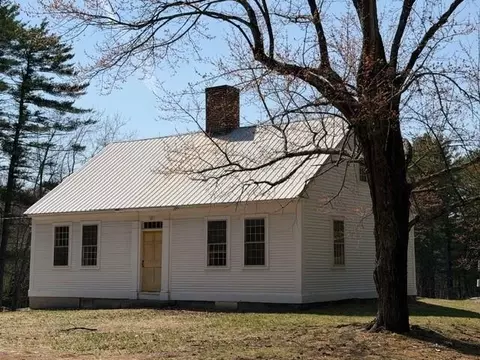 117 Ruonala Rd, Milford, NH 03055