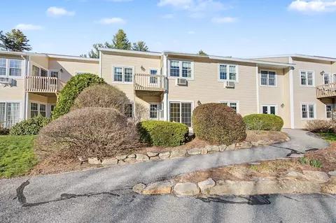 332 Parkside Rd #3, New London, NH 03257
