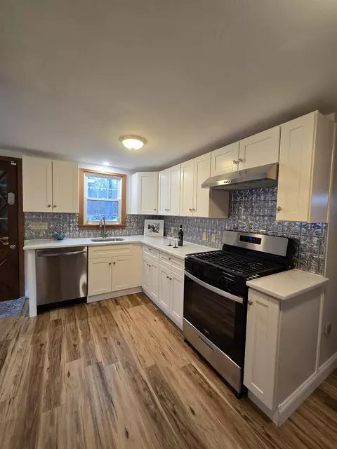 Kitchen - 79 Maple Ave, Atkinson, NH 03811 photo 2 of 2