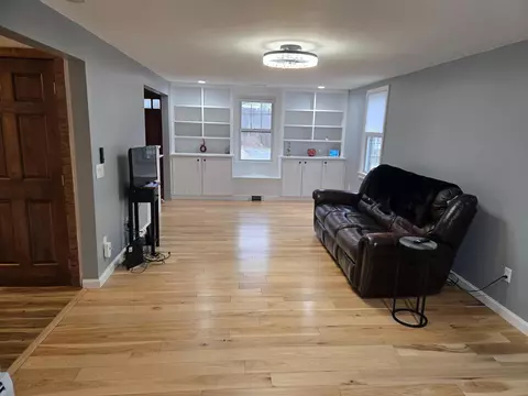 Living - 79 Maple Ave, Atkinson, NH 03811 photo 2 of 5