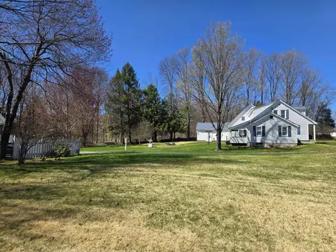 Exterior - 79 Maple Ave, Atkinson, NH 03811 photo 4 of 10