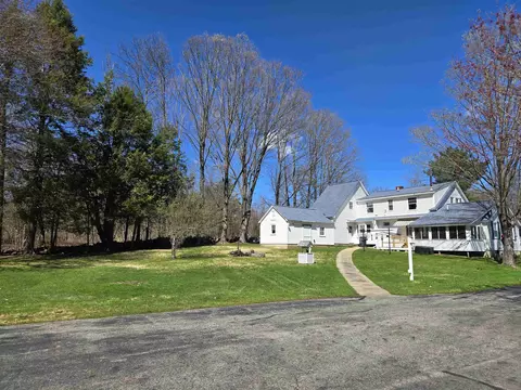 Exterior - 79 Maple Ave, Atkinson, NH 03811 photo 3 of 10