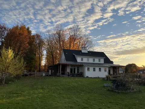 Exterior - 8001 Williston Rd, Williston, VT 05495 photo 2 of 3