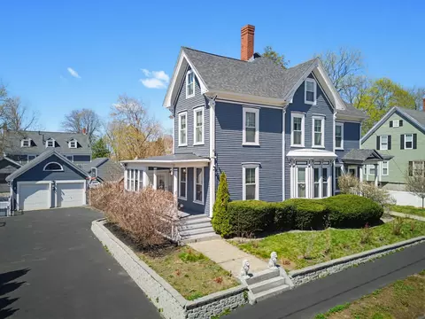 118 N Adams St, Manchester, NH 03104