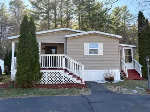 130 Eagle Dr, Rochester, NH 03867