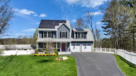 17 Wright Rd, Milford, NH 03055